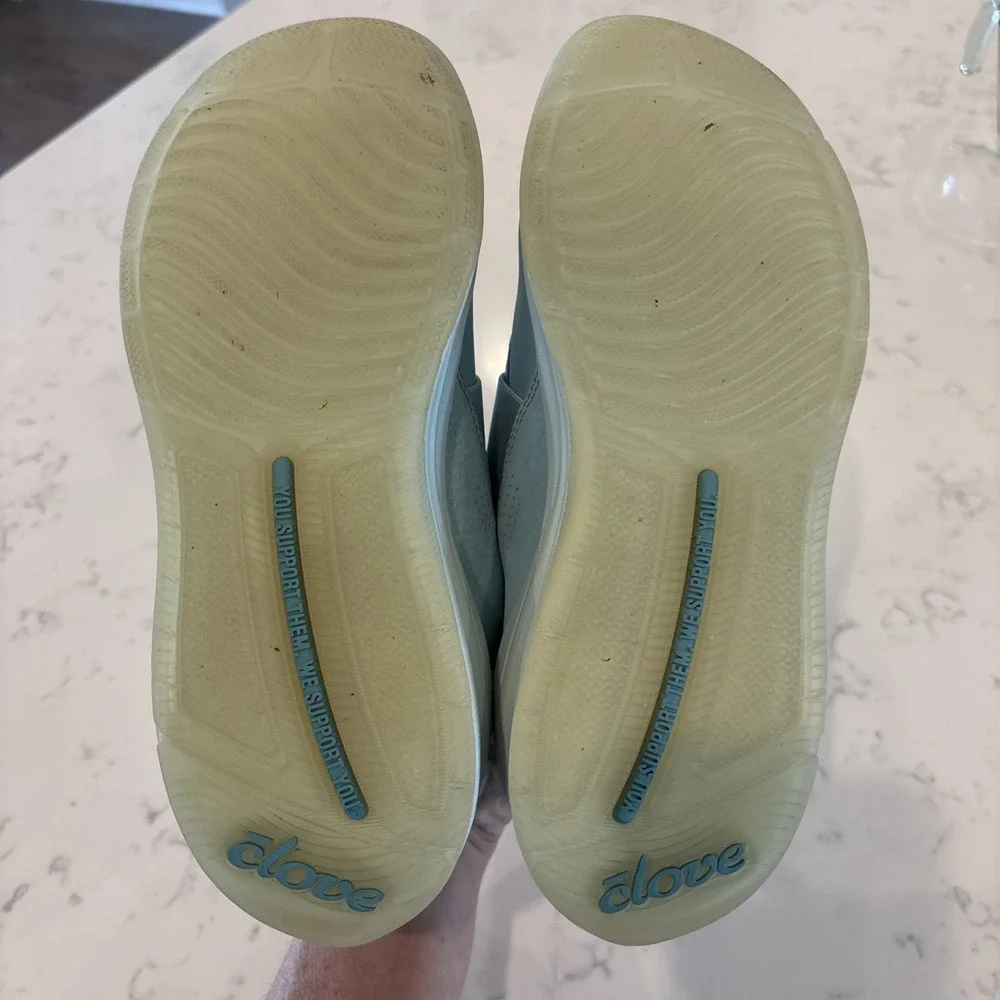 Clove Blue Comfort Nursing Slip‎ On Shoes Sneakers CL019 Women's Size 7 Support